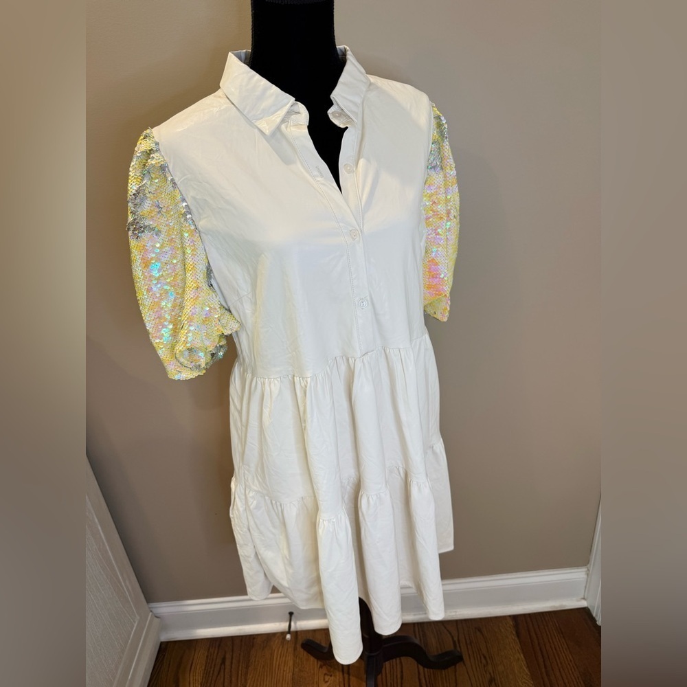 NWT Women’s PEACH LOVE Cream color faux leather & sequin mini dress- Size Large - Picture 7 of 10